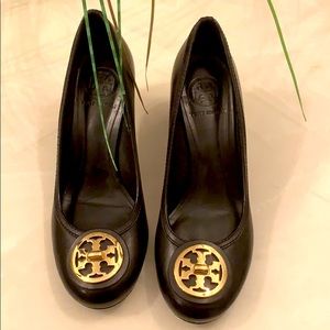 Tory Burch block heel shoe
